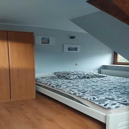 Apartment In Near Monte Cassino Street *